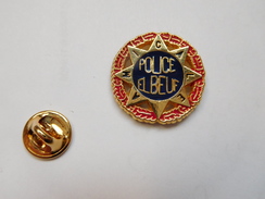 Beau Pin's , Police Nationale , Amicale Elbeuf , Seine Maritime - Police