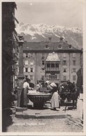 Autriche - Innsbruck Goldenes Dacht - Attelage Fontaine - Innsbruck