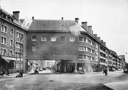 08- SEDAN- AVENUE LECLERC ET RUE GAMBETTA - Sedan