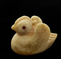 Madár Figurás Netsuke, Faragott Csont, Jelzett (Z.E), Berakással (szemnél), M:3,5 Cm - Other & Unclassified