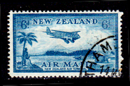 Nuova-Zelanda-0060 - Posta Aerea 1935 - Y&T N. 8 (o) Used - Senza Difetti Occulti. - Corréo Aéreo