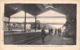 86-POITIERS- VALLEE DE LA BOIVRE- LE QUAI DE LA GARE ET LA PASSERELLE - Poitiers