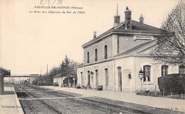 86-NEUVILLE-DE-POITOU- LA GARE DES CHEMINS DE FER DE L'ETAT - Neuville En Poitou