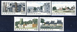 #Denmark 2002. Architecture : Living Houses. Michel 1321-25. MNH(**) - Unused Stamps
