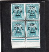 Réunion:Année 1949 1950 Bloc De 4 TP   N°37** - Portomarken