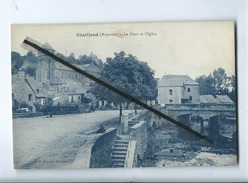 CPA - Chailland - (Mayenne ) - La Place Et L'église - Chailland