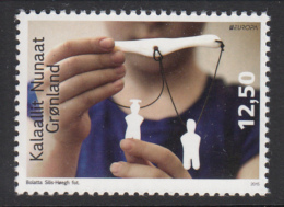 Greenland MNH 2015 12.50k Child Playing With Mobile - Old Toys - EUROPA - Nuovi