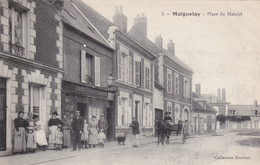 CARTE POSTALE    MAIGNELAY 60  Place Du Marché - Maignelay Montigny