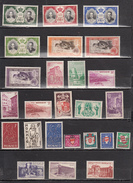 MONACO * LOT DE 25 TIMBRES DIFFERENTS - Collections, Lots & Séries