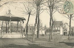 Raismes (59- Nord) Place De La Mairie - Le Kiosque - Raismes