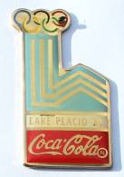 Pin's COCA COLA - Jeux Olympiques D'hiver - LAKE PLACID' 1980 - Premier - G182 - Coca-Cola