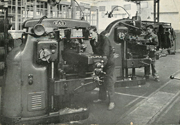 Belgique - Belgium - Hainaut - La Louviere - Institut Des Arts Et Métiers - Semi Moderne Grand Format - état - La Louvière