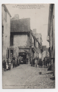 63 PUY DE DOME - MONTAIGUT EN COMBRAILLE Une Des Petites Rues, Maison Datant Du XVe Siècle - Montaigut