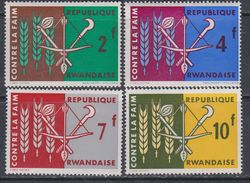 Rwanda N° 33 / 36 XX Campagne Mondiale Contre La Fain, Les 4 Valeurs  Sans Charnière, TB - Gebruikt