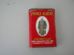 Price Albert Crimp Cut Logn Burning Pipe And Cigarette Tobacco Tobacco In A Box - Schnupftabakdosen (leer)