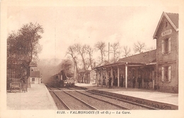 95-VALMONDOIS- LA GARE - Valmondois