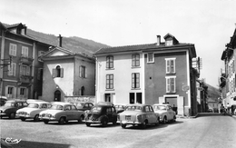 38-ALLEVARD-LES-BAINS- PLACE DU TEMPLE - Allevard