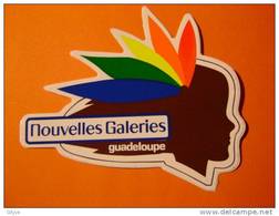 Autocollant , Sticker - Publicité  Guadeloupe - Nouvelles Galeries. - Pegatinas