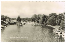 RB 1147 -  1967 Real Photo Postcard - Bell Weir Lock Near Staines - Middlesex - Middlesex