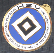 Hamburger SV GERMANY FOOTBALL CLUB CALCIO, OLD LABEL, STICKER, ETIQUETTE - Habillement, Souvenirs & Autres