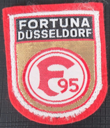Fortuna Düsseldorf GERMANY  FOOTBALL CLUB CALCIO OLD Stitching PATCHES - Habillement, Souvenirs & Autres