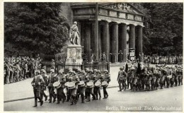 ** T2 Berlin, Ehrenmal, Die Wache Zieht Auf, NS Soldiers Marching - Unclassified
