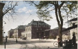 * T3 Ostrava-Privoz, Mährisch Ostrau; Bahnhof / Nadrazi / Railway Station, Bicycle, Automobile, Lichtig 341/b... - Non Classés