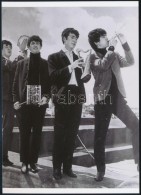 Cca 1966 Beatles Együttes Tagjai, Fekete György (1904-1990) Budapesti Fényképész... - Autres & Non Classés