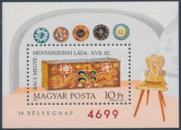 ** 1981 Bélyegnap (54.) Blokk ,,A Magyar Posta Ajándéka' - Other & Unclassified