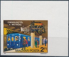 ** 1982 Omnibusztól A Metróig Vágott ívsarki Bélyeg (3.000) - Other & Unclassified