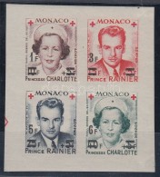 ** 1951 Vöröskereszt Blokkból Kivágott Vágott Négyestömb Mi 451-454 B - Autres & Non Classés