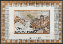 ** 1978 Bélyegnap (51.) - Pannóniai Mozaikok Vágott Blokk (25.000) / Mi Bl 134 Imperforate... - Andere & Zonder Classificatie