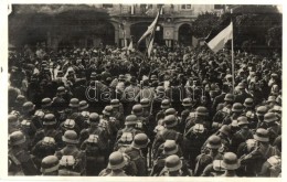 T4 1938 Ipolyság, Sahy; Bevonulás Katonákkal / Entry Of The Hungarian Troops, So. Stpl ... - Non Classés