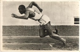 ** T2 1936 Berlin, Olympische Spiele / Olympic Games, Jesse Owens (USA) Starts For The 200 M Running. Phot Spudlich - Unclassified