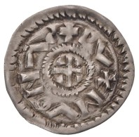 1064-1074. Denár Ag 'Géza Herceg' (0,78g) T:2,2- / 
Hungary 1064-1074. Denar Ag 'Duke Geza' (0,78g)... - Non Classés