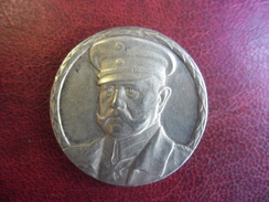 Silbermedaille O.J. (Fr. EUE) General Feldmarschall Von HINDENBURG, I.Rd: SILBER 800 Zetzm - 18 Gr. 34 Mm - Autres & Non Classés