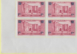 1930- 31  Maroc  N° 127   Nf**  MNH . Bloc De 4 Coin De Feuille . Surchargé. - Unused Stamps