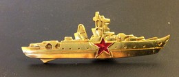 Russia/USSR Navy Badge Captain-Commander Of The Ship (gold) ,twist ,Metal ,New ! - Marinera