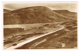 RB 1153 - Real Photo Postcard - Car On Great North Road At Dalnaspidal - Perthshire Scotland - Perthshire