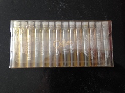 Echantillons Pochette ORIFLAME 14 X 3ml Voir Detail Description - Perfume Samples (testers)