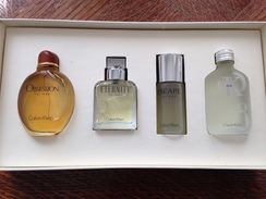 4 Miniatures 60ml Calvin Klein For Men  Obsession, Eternity, Escape, CK One 4 X 15ml Pleines Neuves - Miniatures Men's Fragrances (in Box)