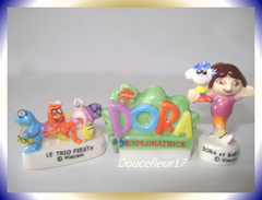 Dora L'exploratrice ..lot De 3 Fèves... Ref : AFF : 111-2005... (Pan 0013) - Cartoons