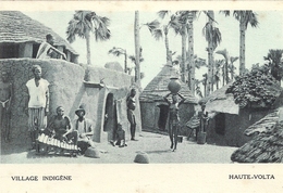 AFRIQUE OCCIDENTALE  - BURKINA FASO - Village Indigène - Burkina Faso