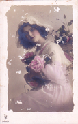 BEAUTIFUL GIRL 1910 - Femmes