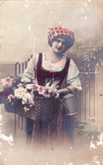 BEAUTIFUL GIRL 1912 - Donne