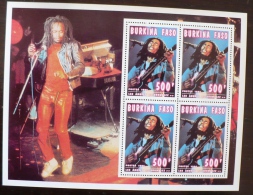 BURKINA FASO BOB MARLEY. Feuillet Collectf  Emis En 1995. ** MNH - Chanteurs