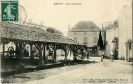 BRIOUX Place Du Marché - Brioux Sur Boutonne