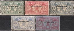 Nouvelles Hebrides 1925 Michel Taxe 1 - 5 Cote (2005) 37.50 Euro Armoiries Cachet Rond - Impuestos