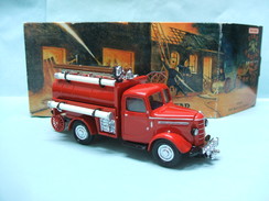 Matchbox Fire Engine Models Of Yesteryear - BEDFORD Tanker Truck 1939 POMPIERS Réf. YFE04 BO 1/43 - Matchbox