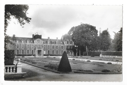 BECHEREL  (cpsm 35)  Le Château De CARADEUC  Façade Sud   -   - L 1 - Bécherel